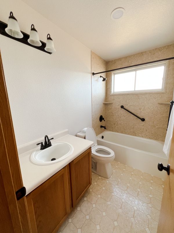 Bathroom Remodeling in Thomaston, ME